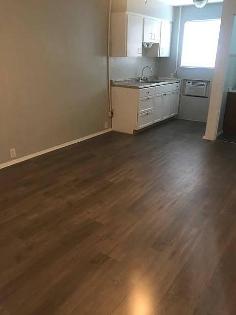 1st image of 1823 N Tamiami Trl #1823