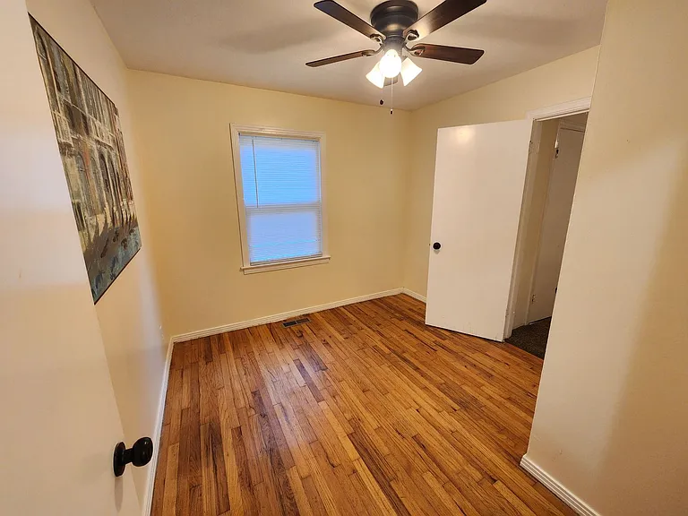 917 SW Watson Ave — Photo 26