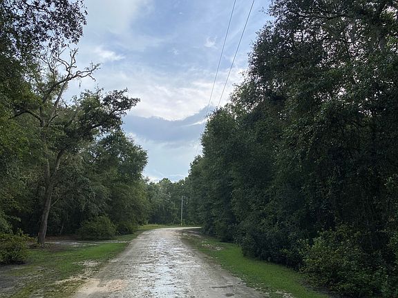 5th image of LOT 2 SE Lakeview Dr