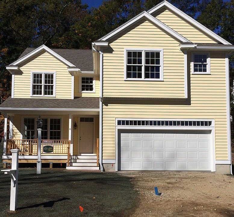 1st image of 8 Mayflower Dr #1