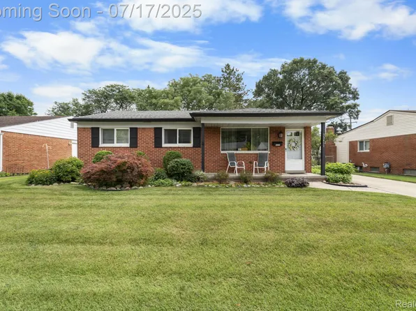 33451 Wexford St, Westland, MI 48185