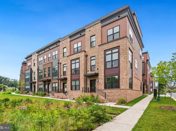 3104 Royal Fern Pl, Rockville, MD 20852
