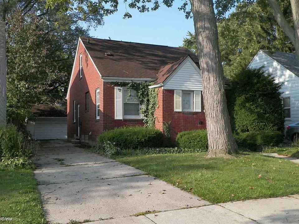 1st image of 20268 Elkhart St