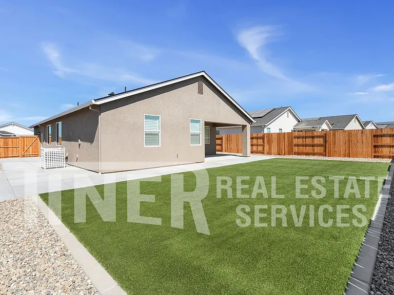 7160 El Cerrito Way — Photo 4
