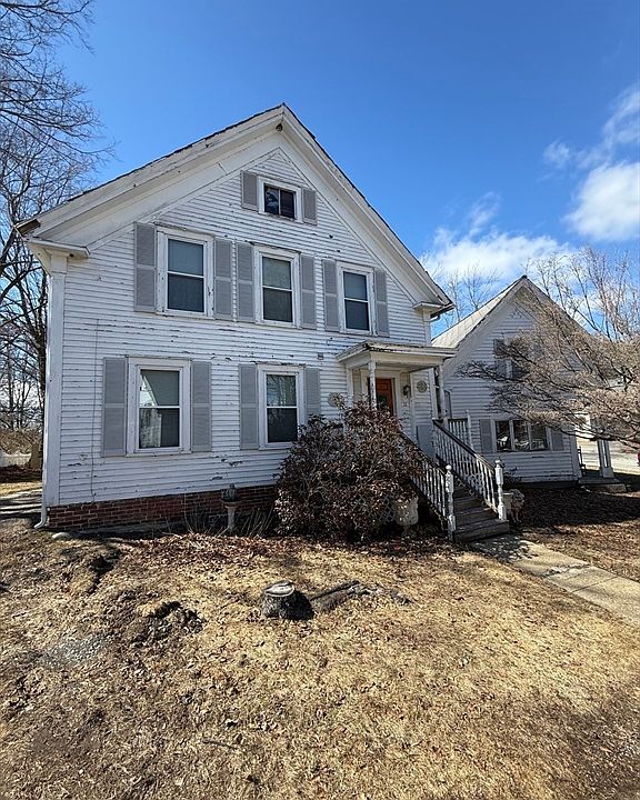 2nd image of 174 W Broadway