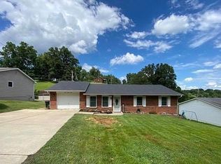589 Teakwood Dr, Raceland, KY 41169