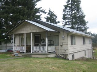 702 Binghampton St SE, Rainier, WA 98576