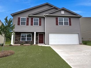 214 Roper St #34, Candler, NC 28715