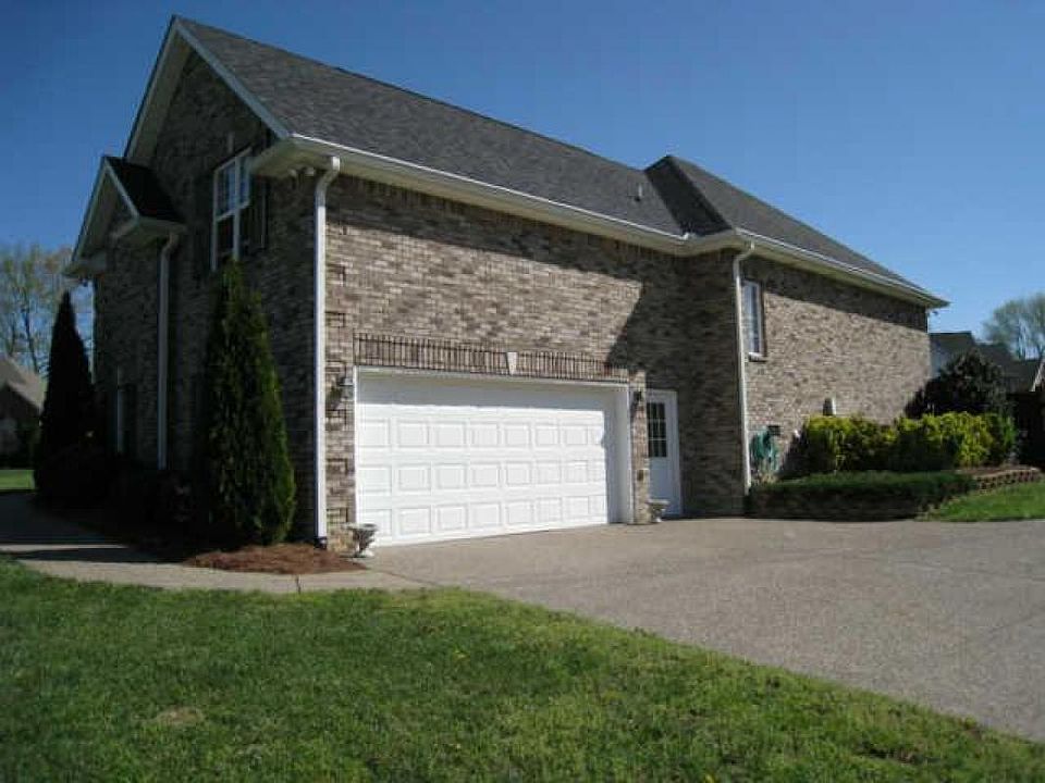 2nd image of 111 Artesa Dr
