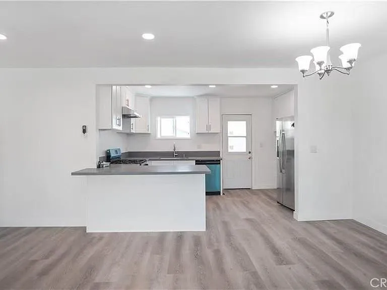 4249 Filhurst Ave — Photo 4