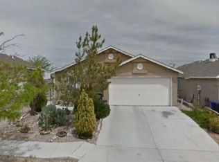 8919 Skylight Ave SW, Albuquerque, NM 87121