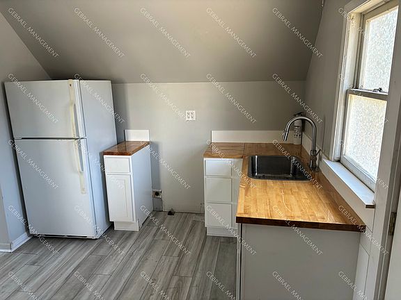 4th image of 926 Willow St #Acf9fd52b