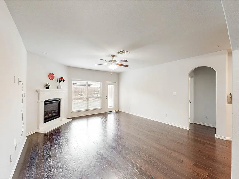 10109 Puma Pl — Photo 5
