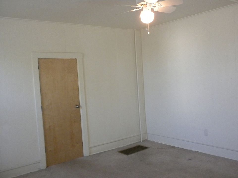 1201 E. Ash Apartment Rentals Columbia, MO Zillow