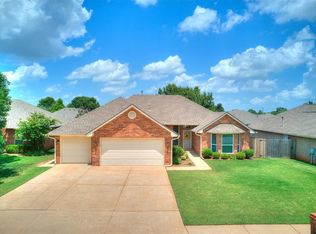 1825 Hemingway Dr, Edmond, OK 73013