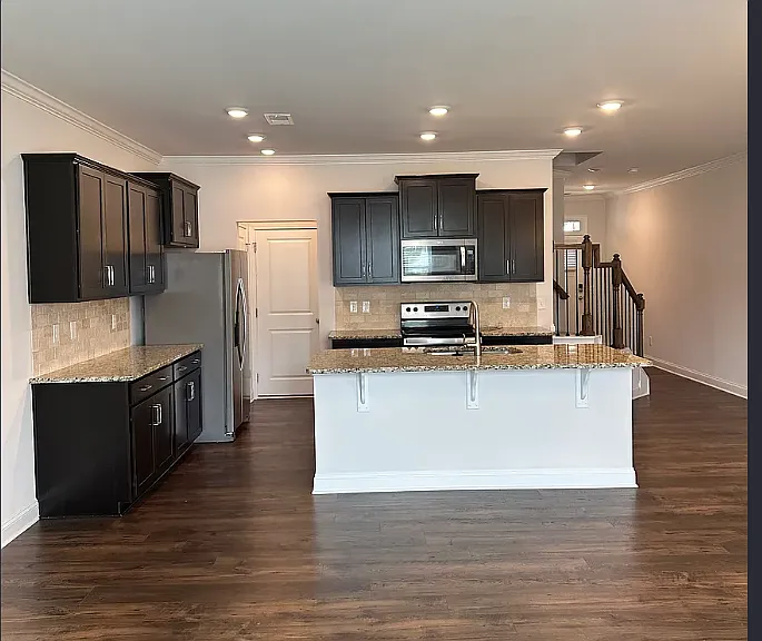 324 Sudduth Farms Dr — Photo 5