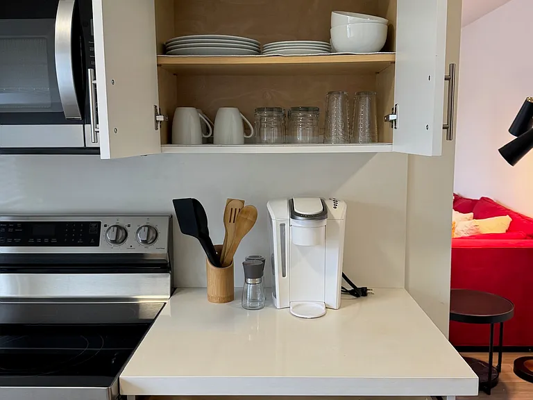 Fully Stocked Kitchen
