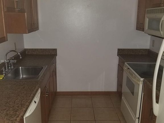 4th image of 8240 SW 210th St APT 313