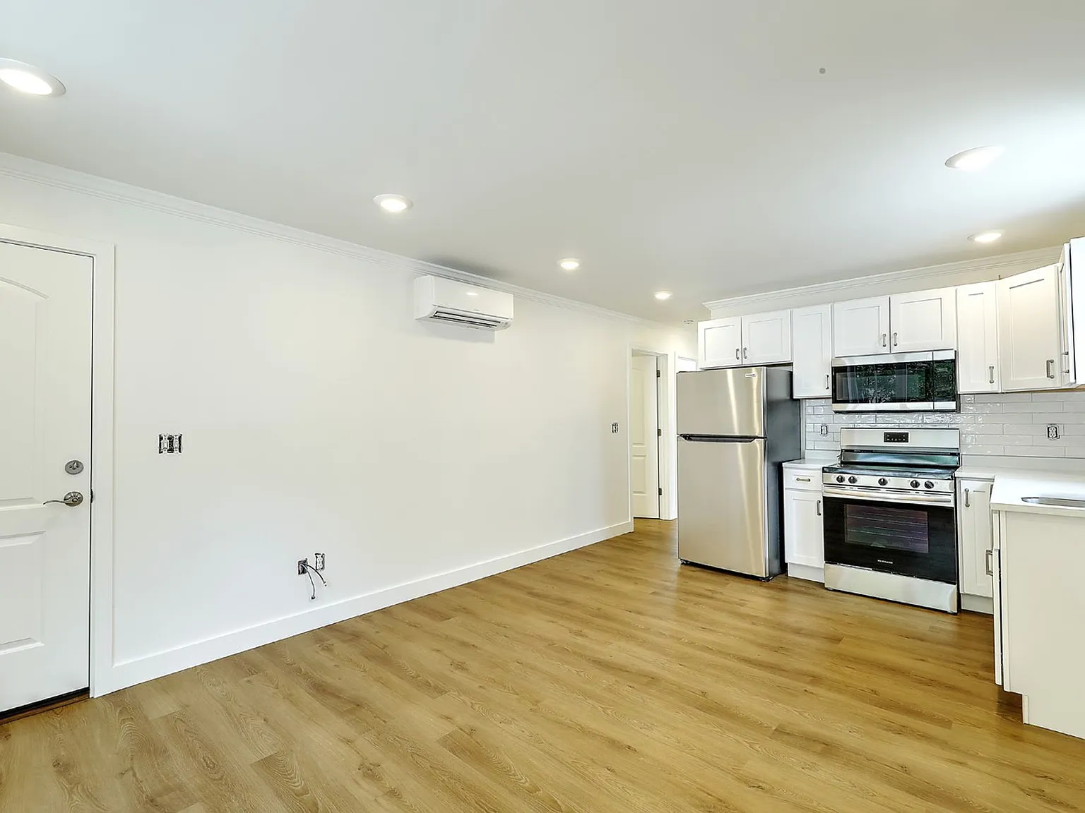 13-15 Amy St. — Photo 2