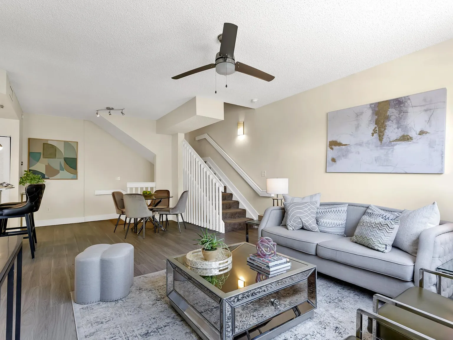Windsor Castle Townhome Community — Photo 3