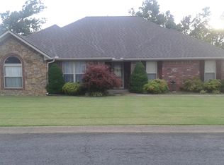 118 Eubanks Dr, Tahlequah, OK 74464