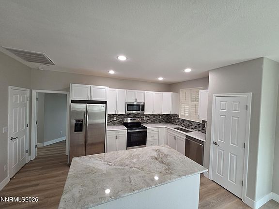 4th image of 1479 Arona Dr