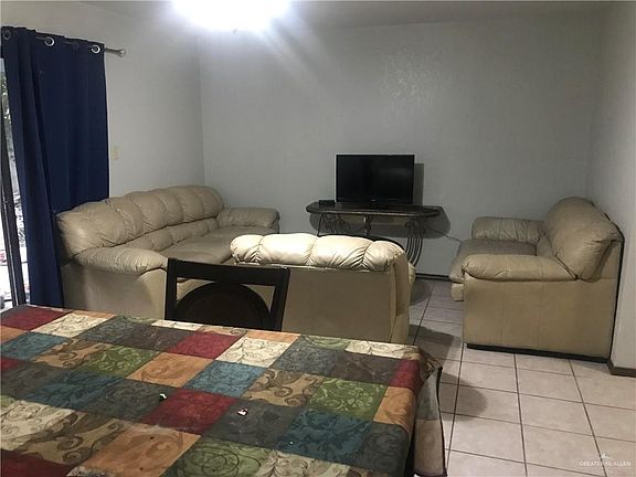 3rd image of 4307 Canadiana Ln