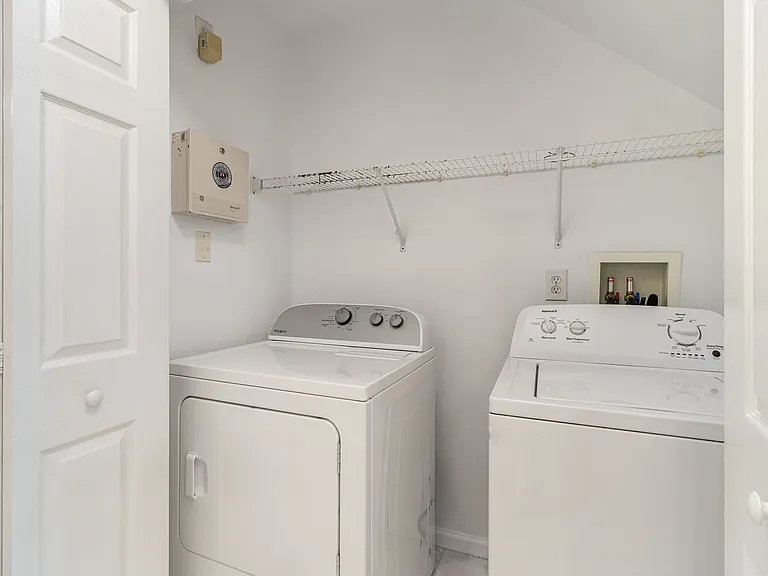 1165 Luminary Cir #102 — Photo 19