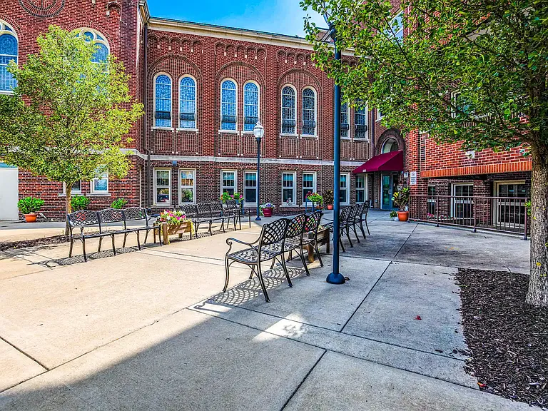 Mt. Nazareth Commons Apartments — Photo 19