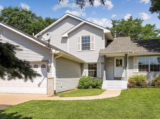 1300 Surrey Ln, Stillwater, MN 55082