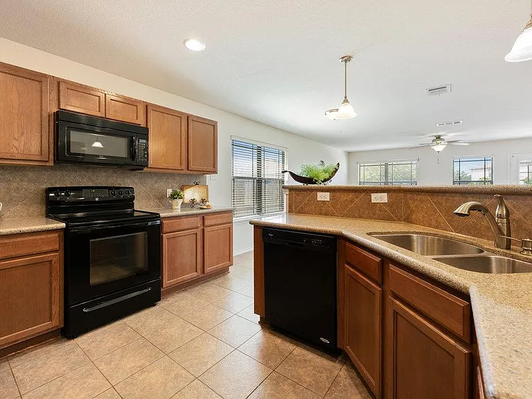 1001 Bethel Way — Photo 15
