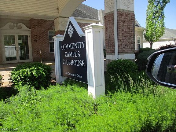 3rd image of 16 Community Dr