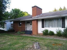 1st image of 653 N Hawkins Ave