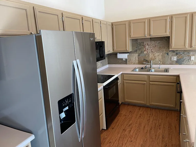 535 Canyon View Dr — Photo 6