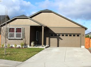 168 Taylor Pl, Cottage Grove, OR 97424