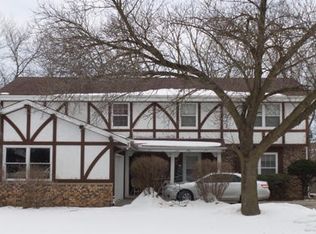 17625 Prince George Ct, Brookfield, WI 53045