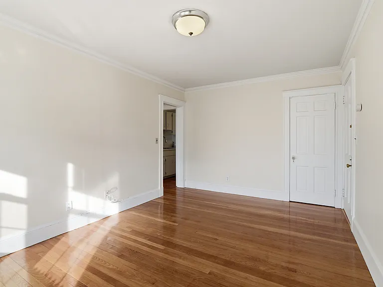 0 Greenleaf St #24 — Photo 7
