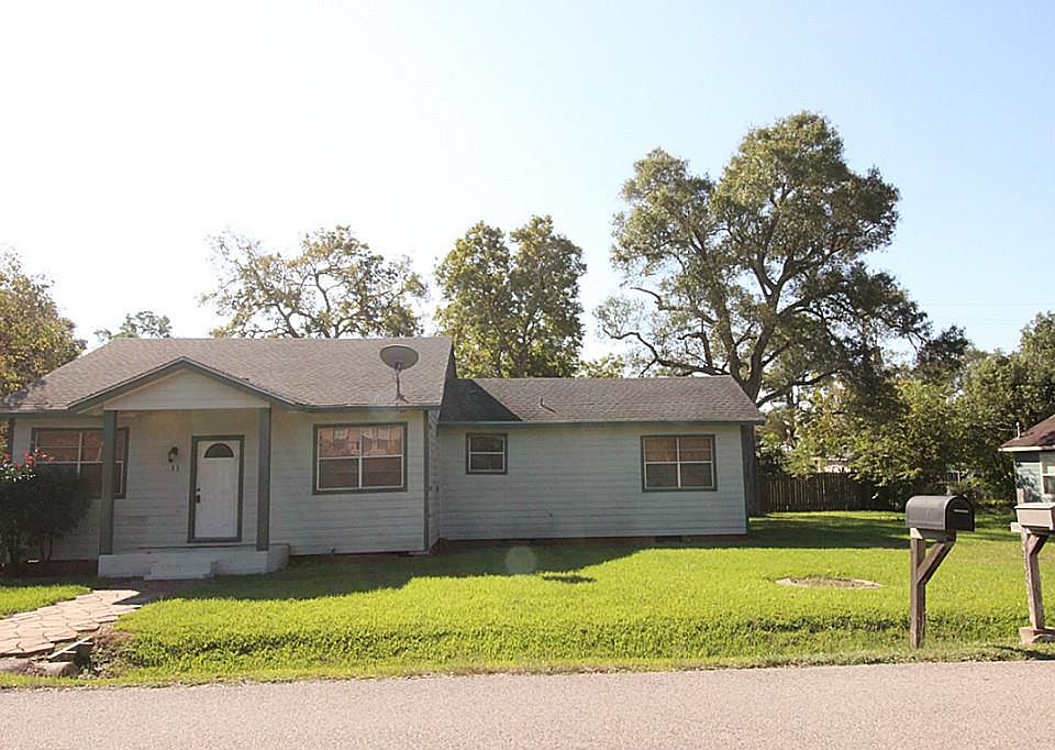 1st image of 211 Dwire Dr