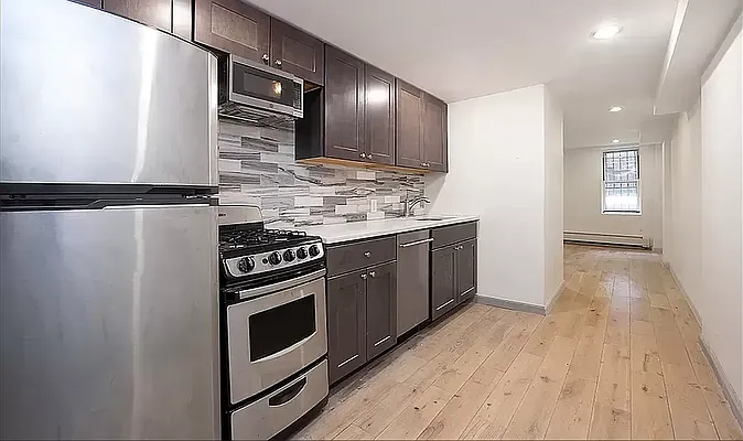 Rented by R New York | media 3