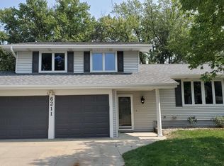 6211 S 140th Ave, Omaha, NE 68137