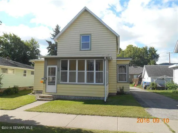 421 W 9th St, Winona, MN 55987