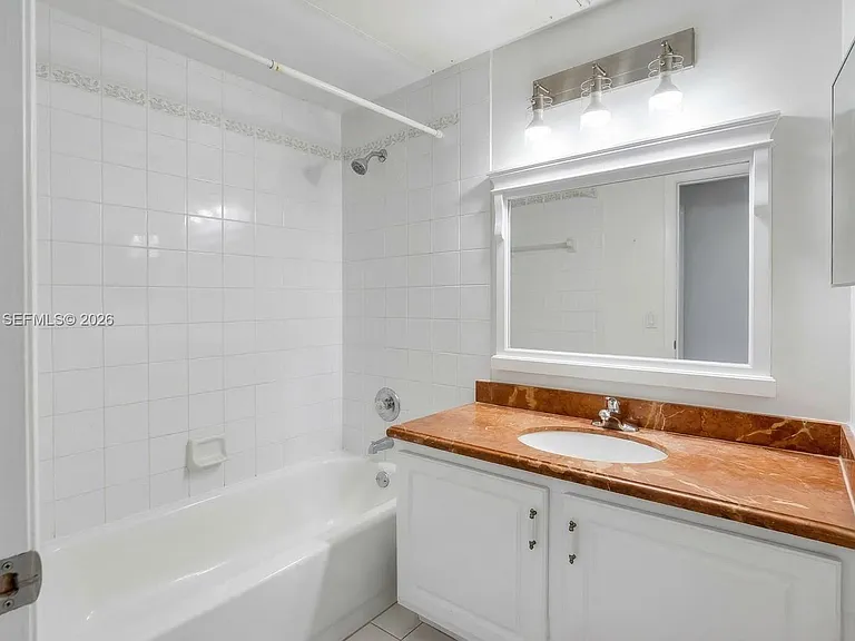 721 SW 148th Ave — Photo 11