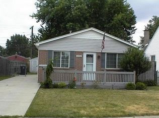 17314 Martin Rd, Roseville, MI 48066