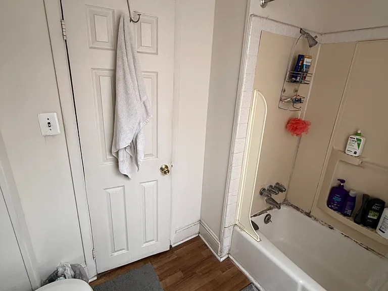 4023 Locust St #3 — Photo 9