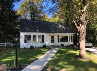 38 Cox Dr, Cuyahoga Falls, OH
