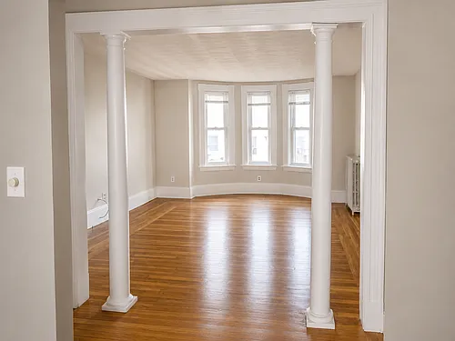 254 Harvard St #1 Photo 1