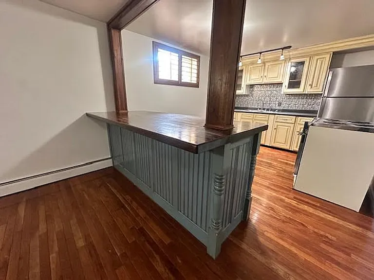 282 S Dewey Ave #B — Photo 9