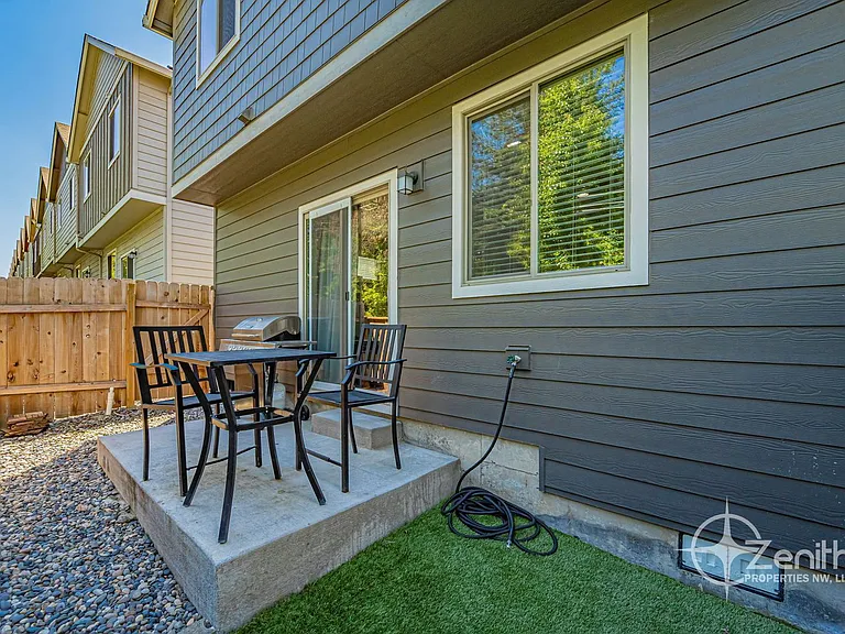 186 N 44th Pl — Photo 14