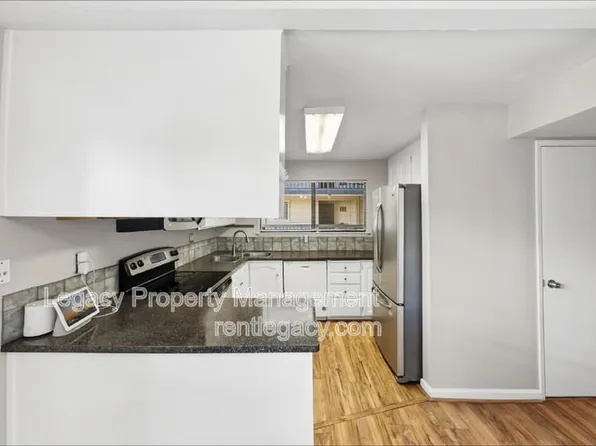 99 Cleaveland Rd APT 25, Pleasant Hill, CA 94523