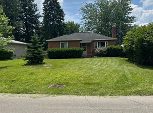 27 Charleston Ave, Columbus, OH 43214